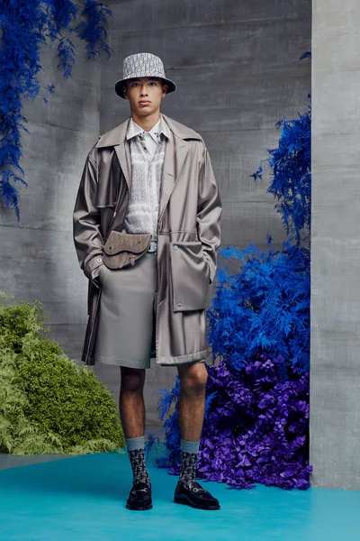Look 4